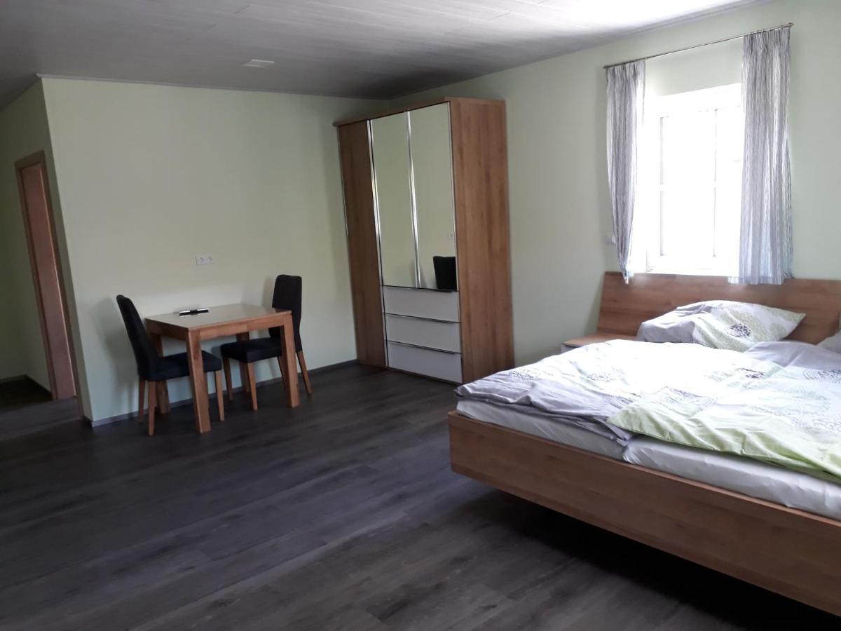 Schoppenstube May Weigenheim Luaran gambar